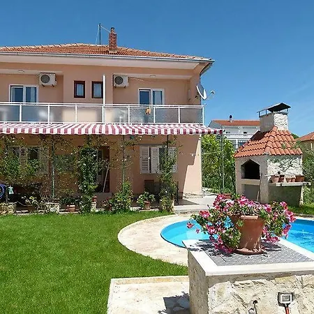 Vesna 1411 Vila Tribunj (Sibenik-Knin)